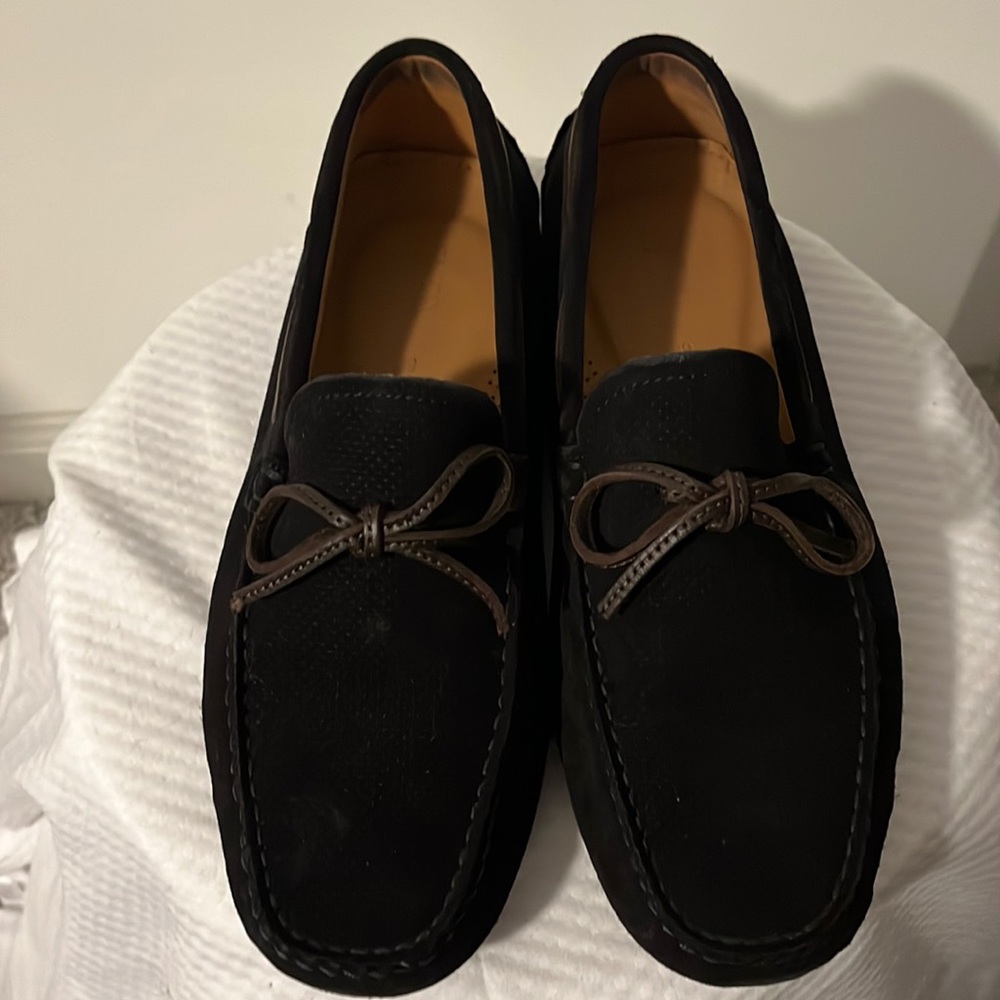 Zara men suede loafers size 6 men. Color black. Like new.